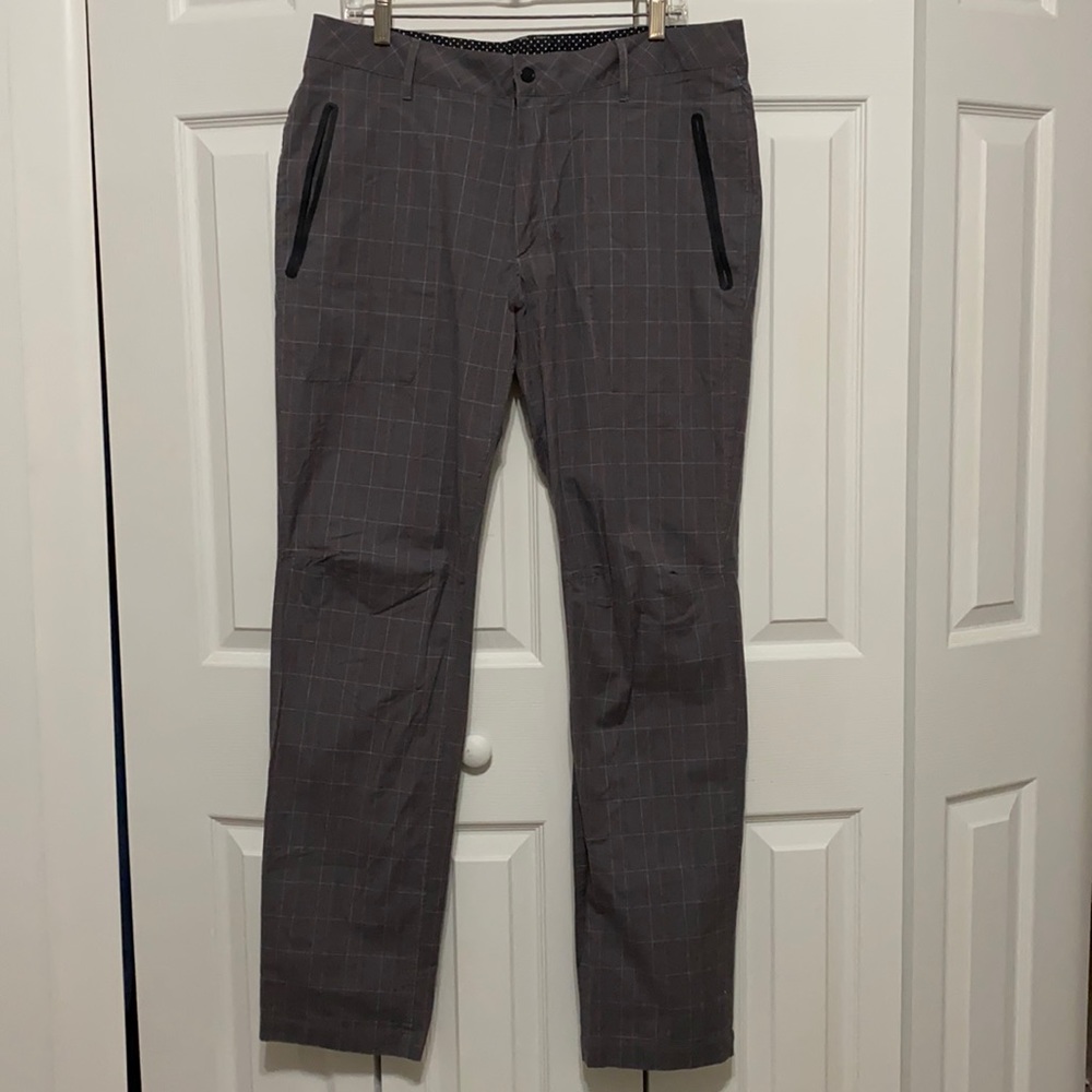 Men's Lululemon work pants 38